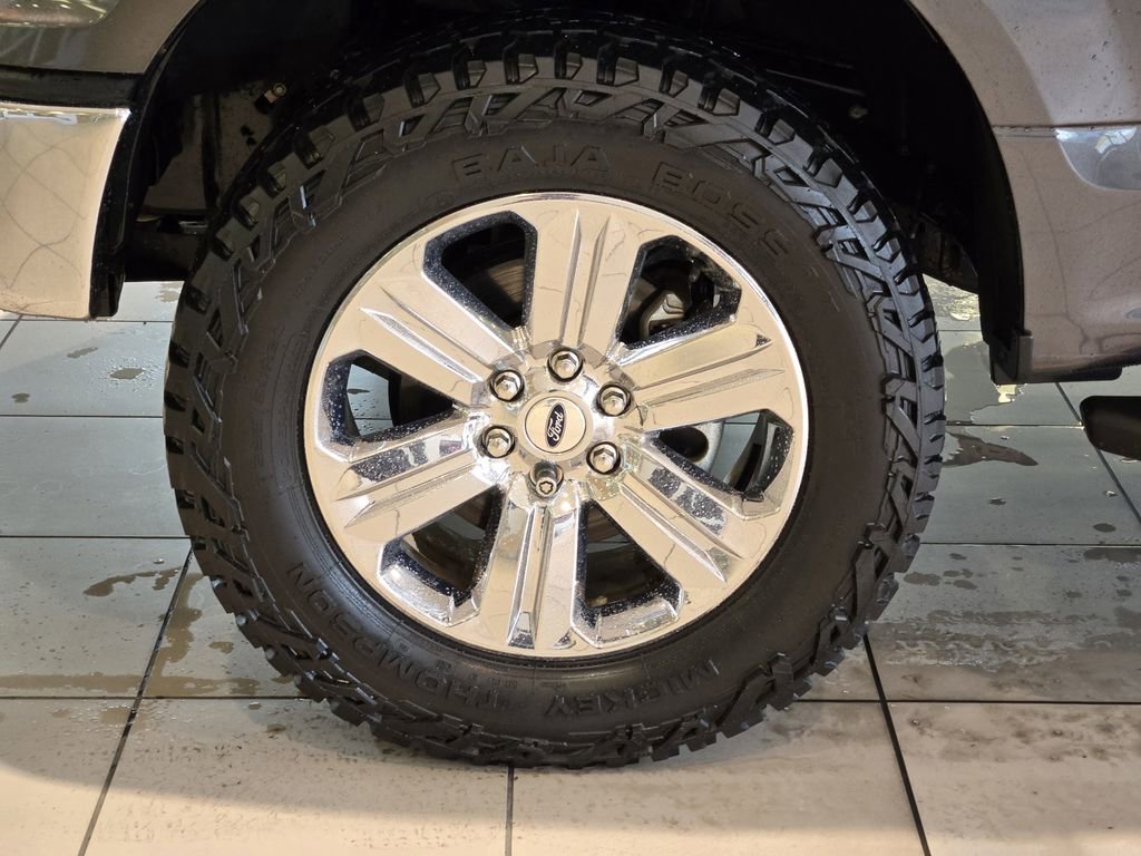 Used 2020 Ford F150 XLT w/ Equipment Group 302A Luxury AWD/4WD image 10