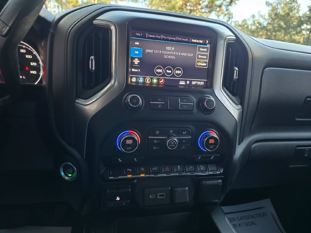 Used 2019 Chevrolet Silverado 1500 RST AWD/4WD image 31