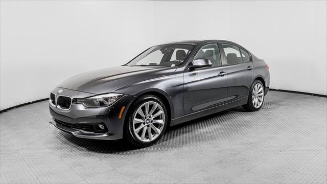 Used 2016 BMW 320i xDrive Sedan w/ Sport Package AWD/4WD image 2