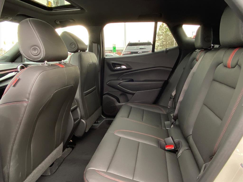 New 2026 Chevrolet Trax RS w/ Sunroof Package image 23