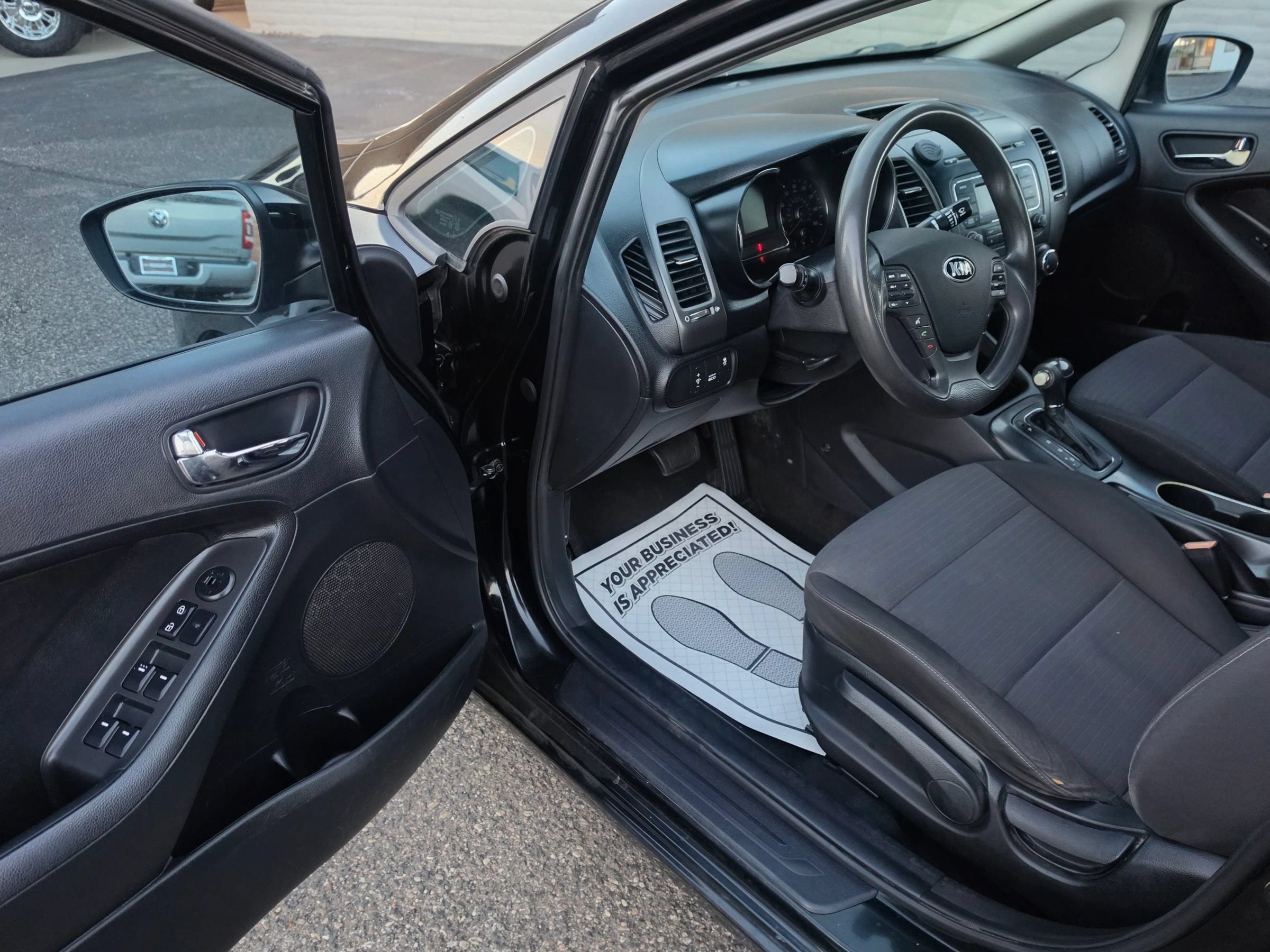 Used 2015 Kia Forte LX w/ Popular Package FWD image 13