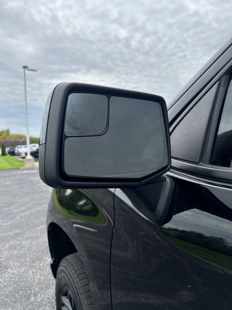 Used 2022 Chevrolet Silverado 1500 LT Trail Boss w/ Convenience Package II AWD/4WD image 13