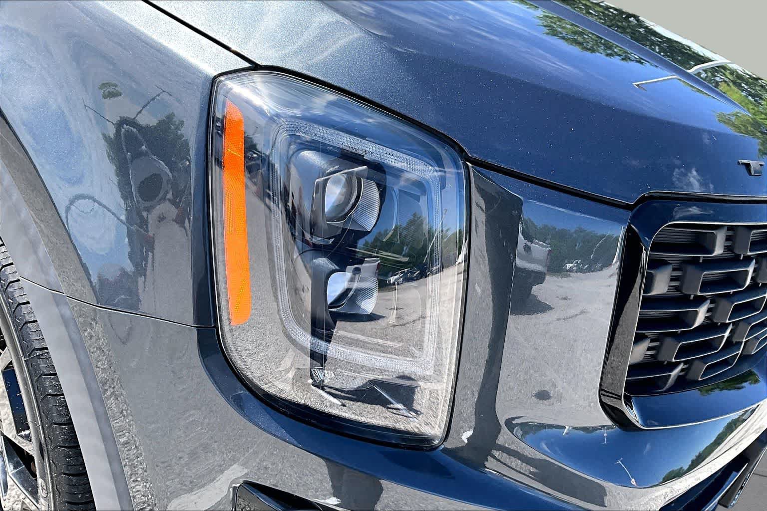 Used 2021 Kia Telluride EX w/ EX Premium Package AWD/4WD image 47