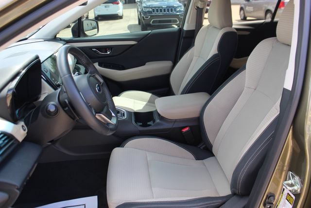 Used 2020 Subaru Outback Premium AWD/4WD image 11