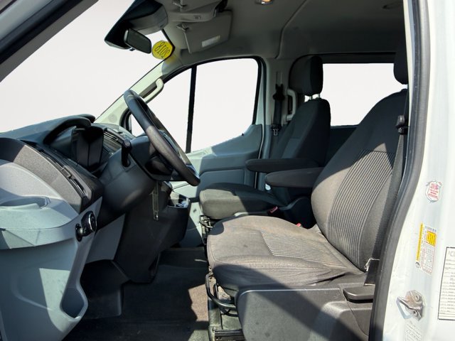 Used 2018 Ford Transit 350 XLT RWD image 12