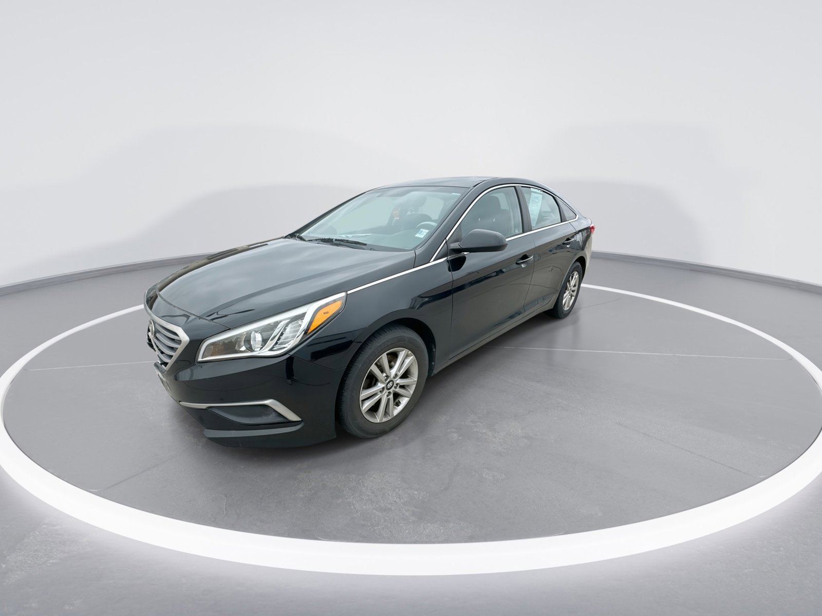 Used 2017 Hyundai Sonata SE image 4