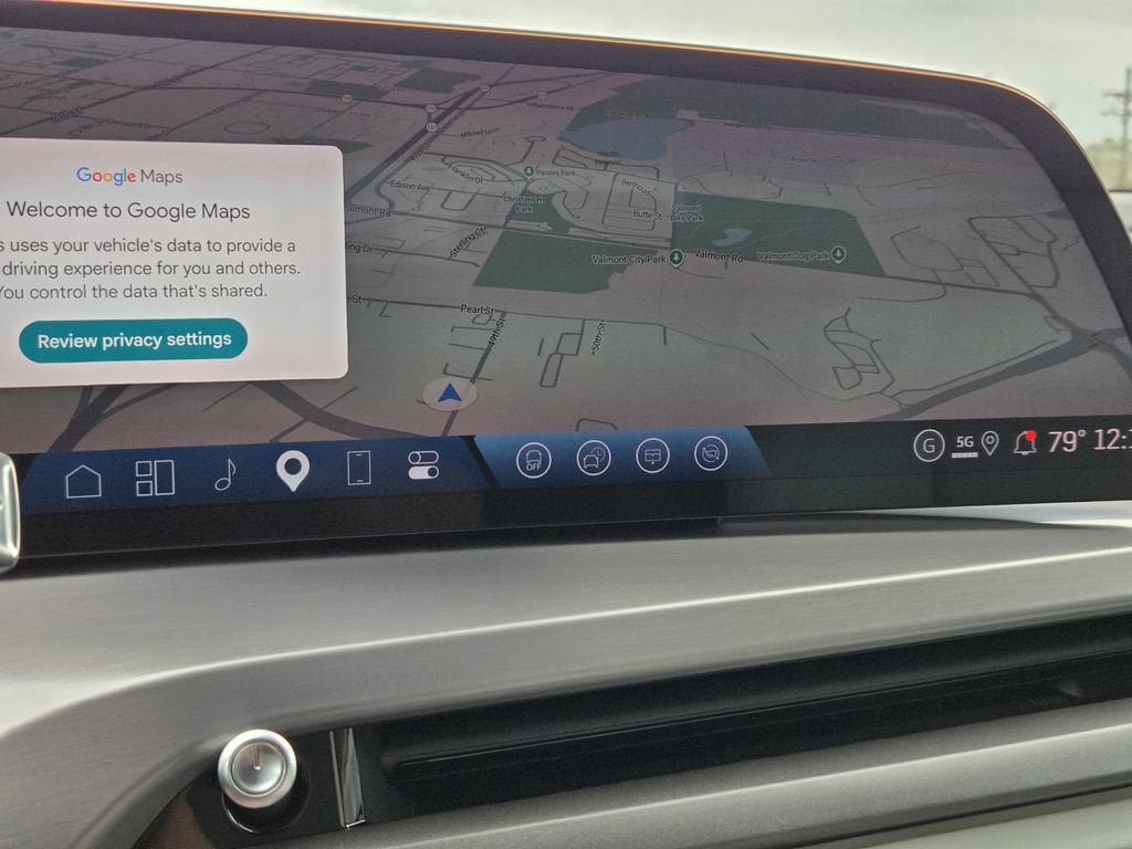 New 2027 Cadillac Vistiq Sport AWD/4WD image 10