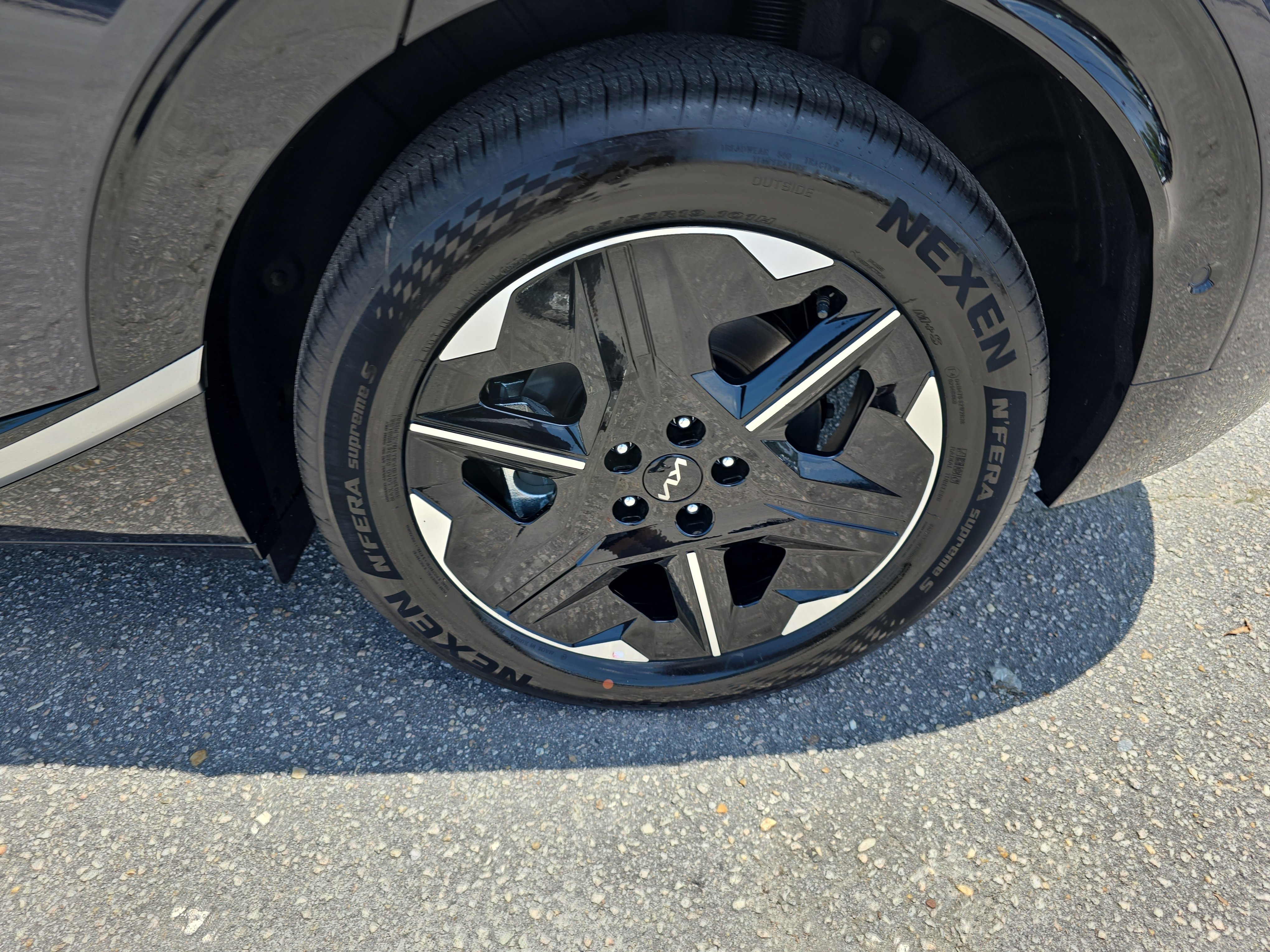 New 2025 Kia EV6 Wind image 30