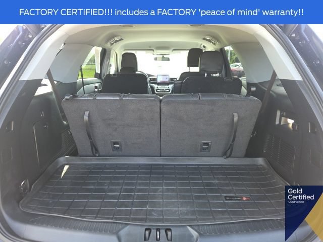 Used 2023 Ford Explorer XLT w/ Equipment Group 202A AWD/4WD image 12