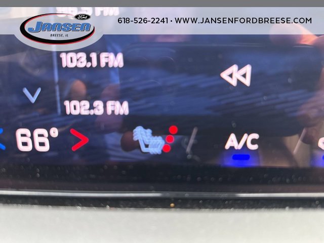 Used 2025 Chevrolet Traverse LT image 23