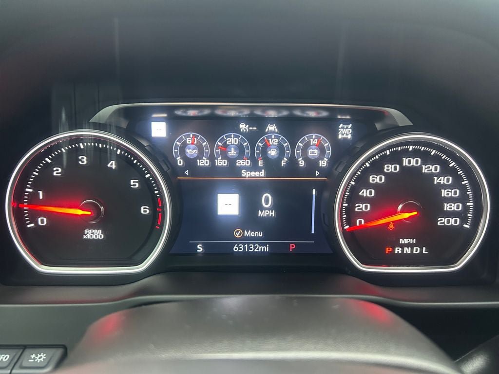 Used 2022 Chevrolet Silverado 1500 High Country w/ Technology Package AWD/4WD image 16
