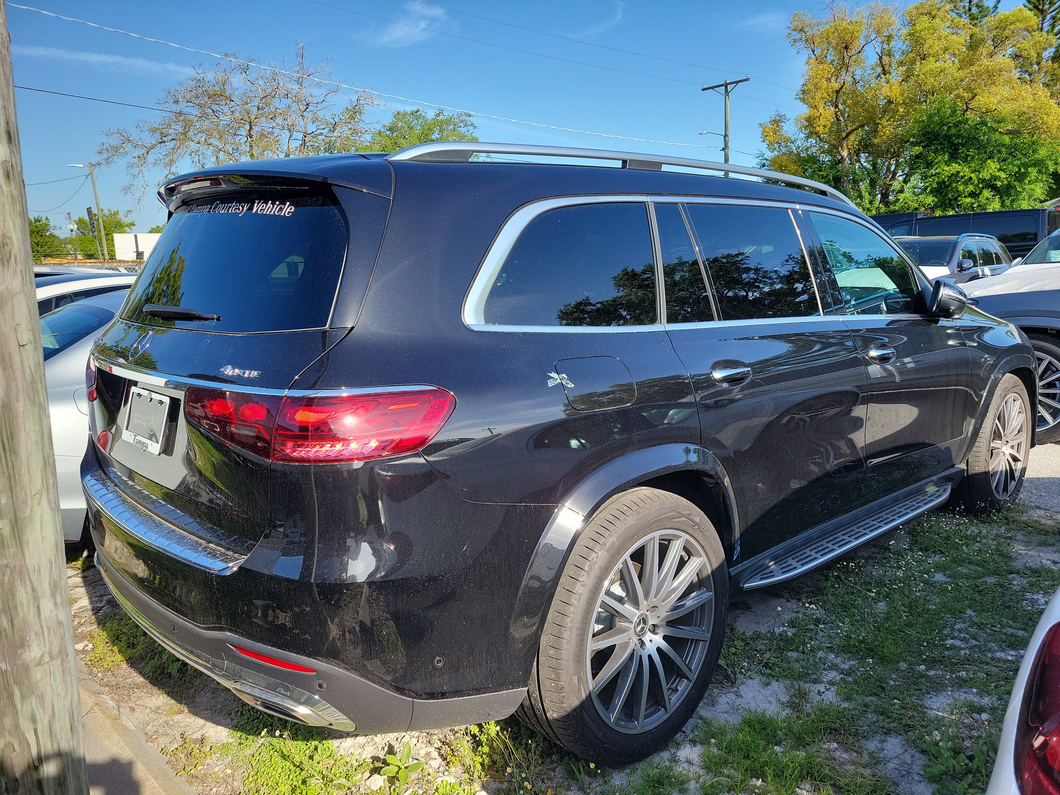 Certified 2026 Mercedes-Benz GLS 580 4MATIC image 3