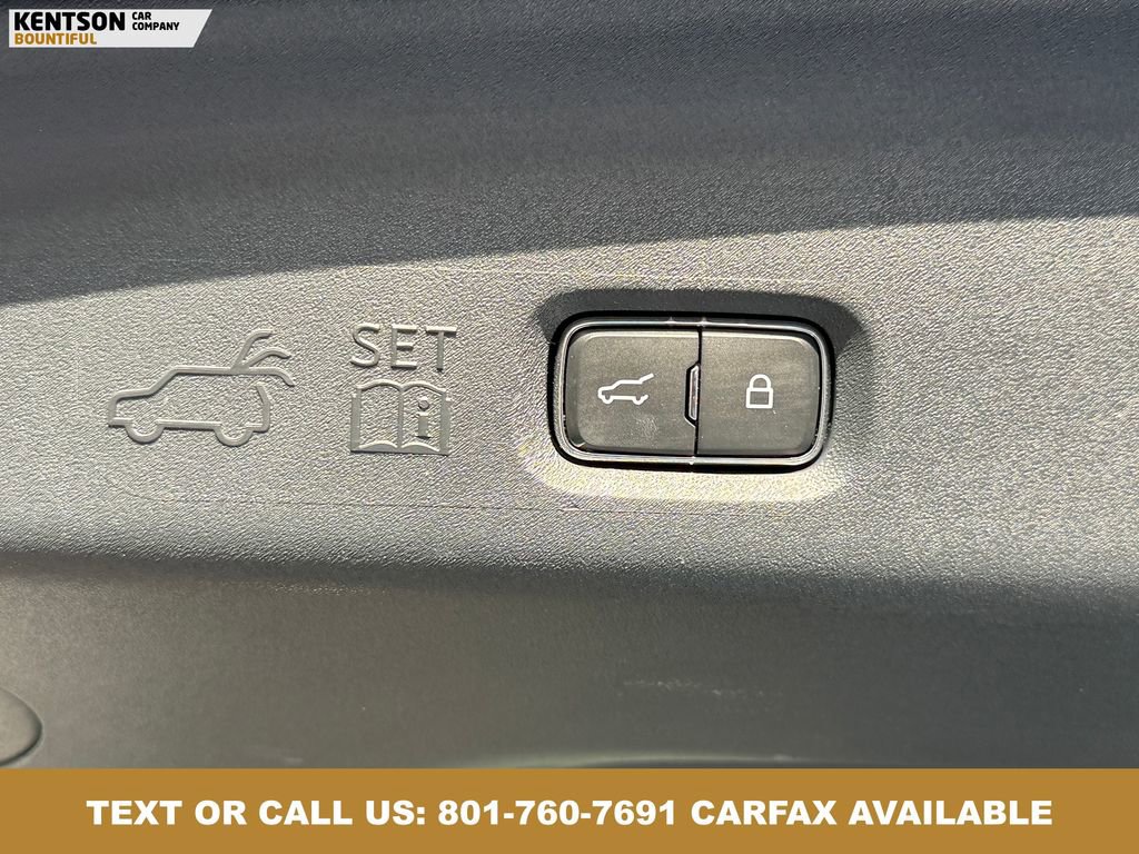Used 2025 Ford Expedition Max Platinum AWD/4WD image 35