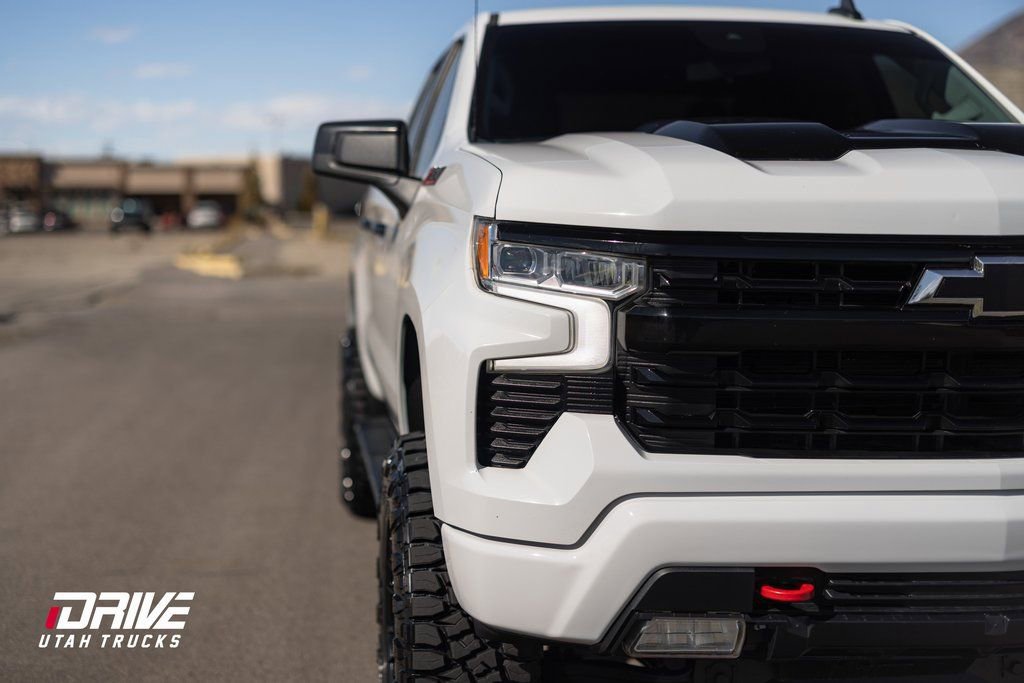 Used 2023 Chevrolet Silverado 1500 LT Trail Boss w/ Protection Package image 5