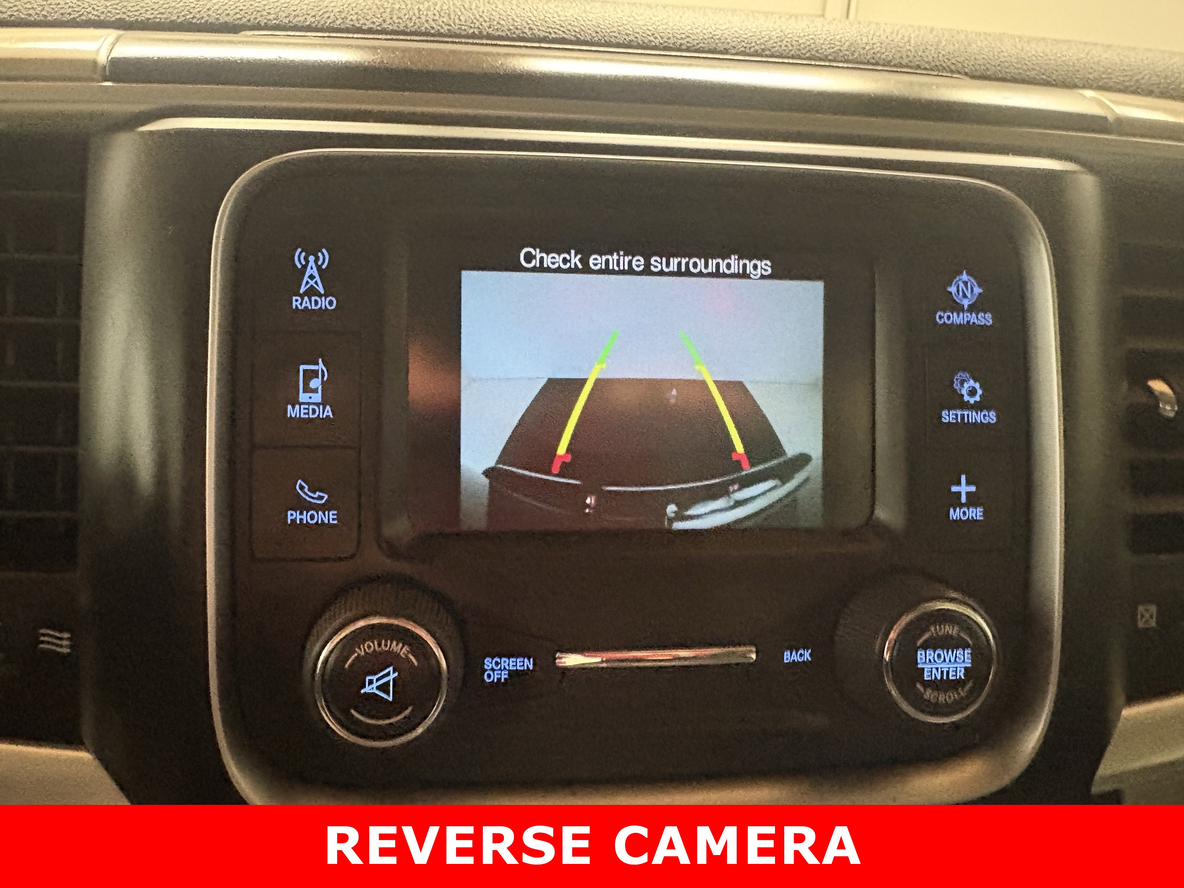 Used 2019 RAM 1500 Classic SLT RWD image 3