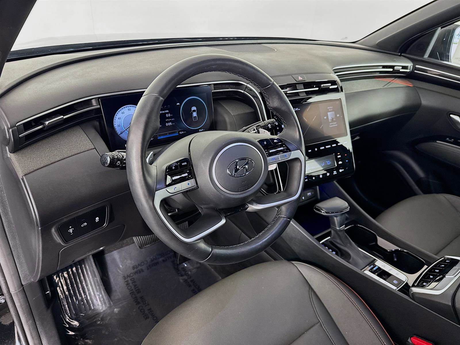 Certified 2024 Hyundai Santa Cruz Limited image 9