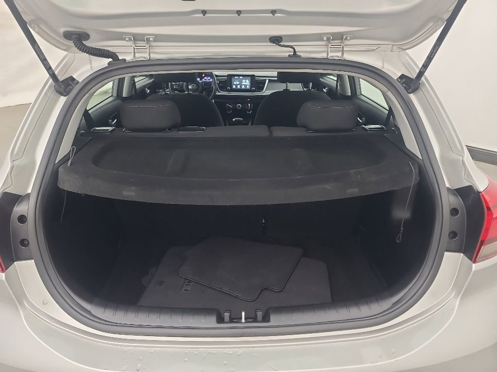 Used 2019 Kia Rio S FWD image 17