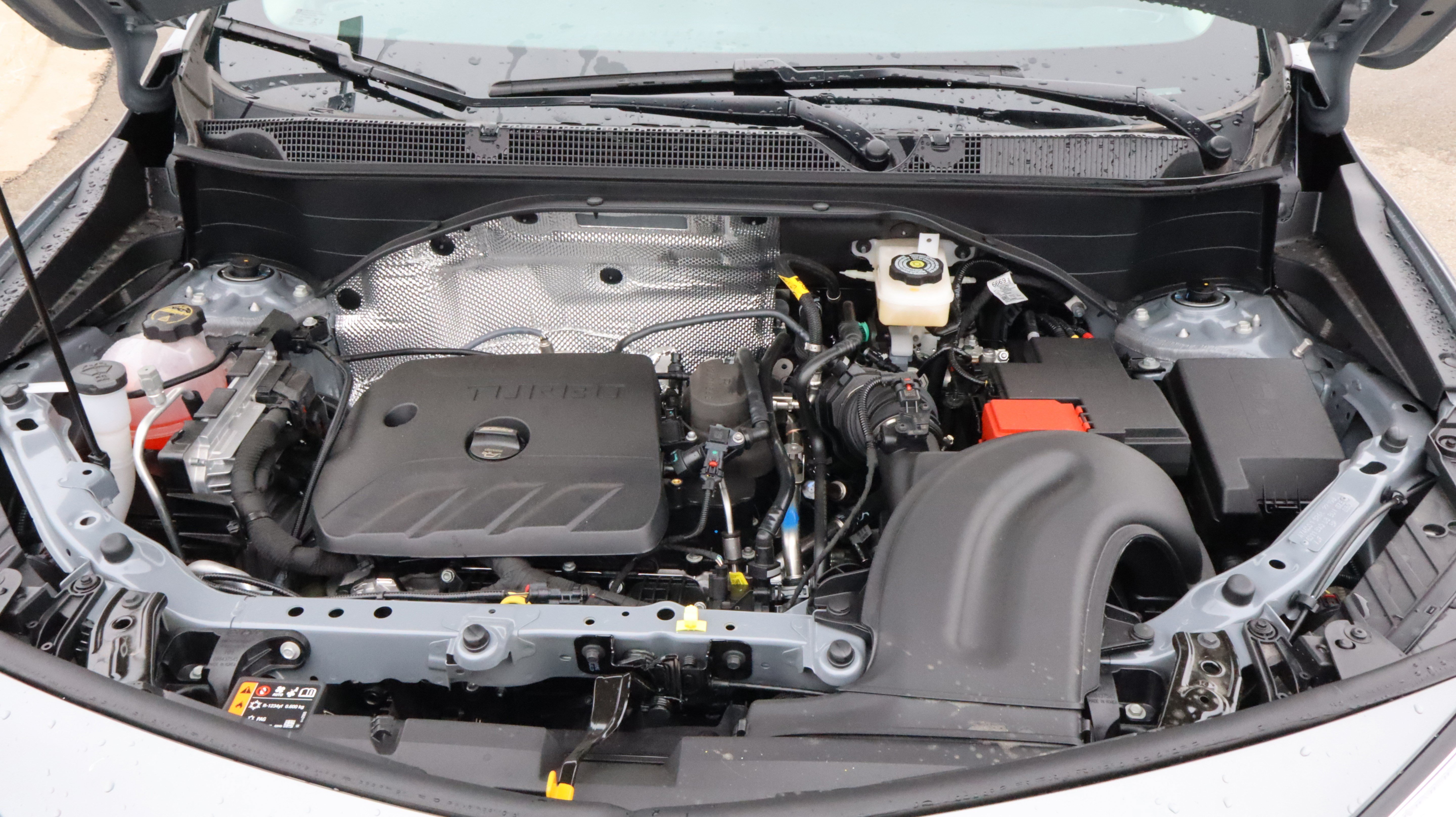 New 2026 Buick Encore GX Sport Touring w/ Advanced Technology Package FWD image 16