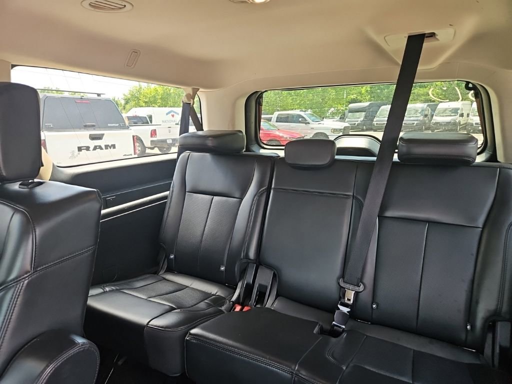 Used 2024 Ford Expedition Max XLT AWD/4WD image 14