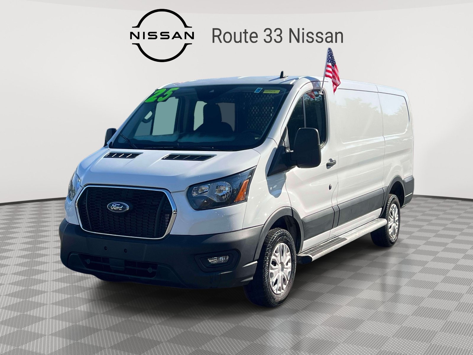 Used 2025 Ford Transit 250 Low Roof w/ Exterior Upgrade Package RWD image 2