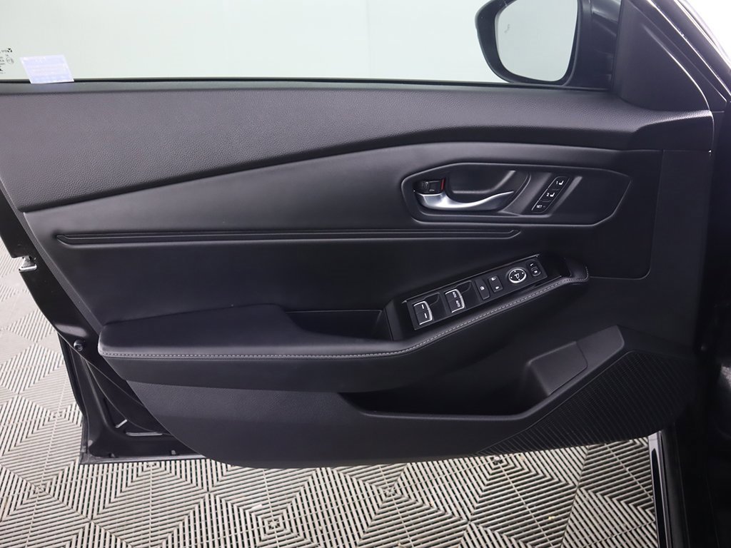 Used 2023 Honda Accord Touring image 25