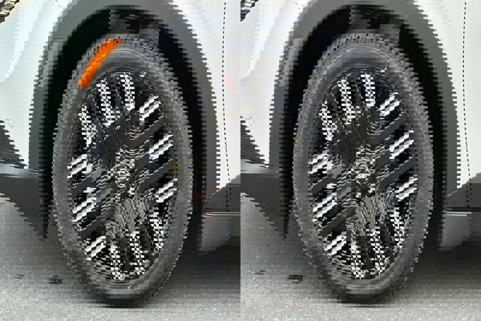 New 2026 Nissan Leaf Platinum+ image 33