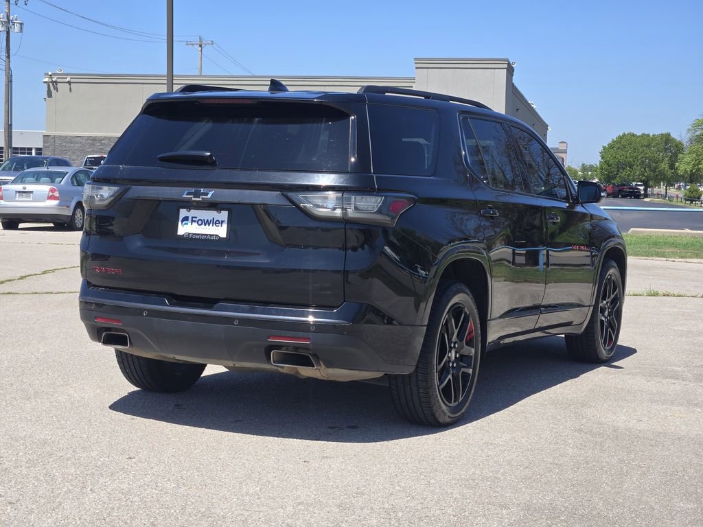Used 2020 Chevrolet Traverse Premier w/ Redline Edition FWD image 7