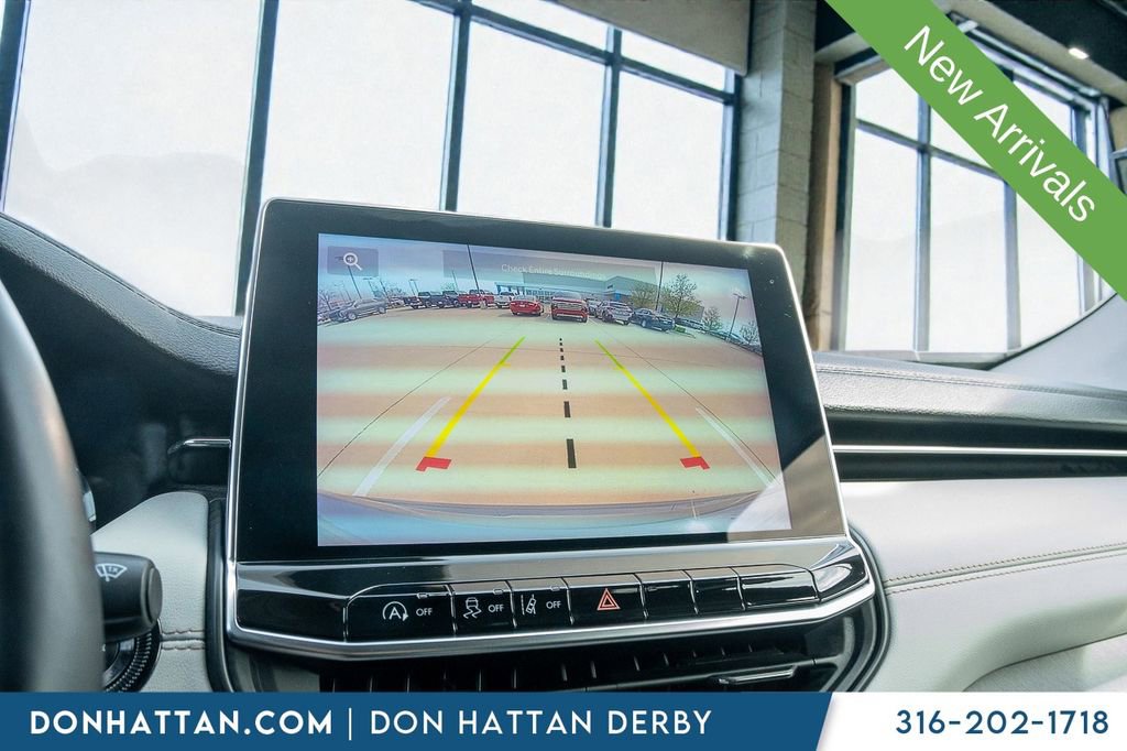 Used 2022 Jeep Compass Limited image 8