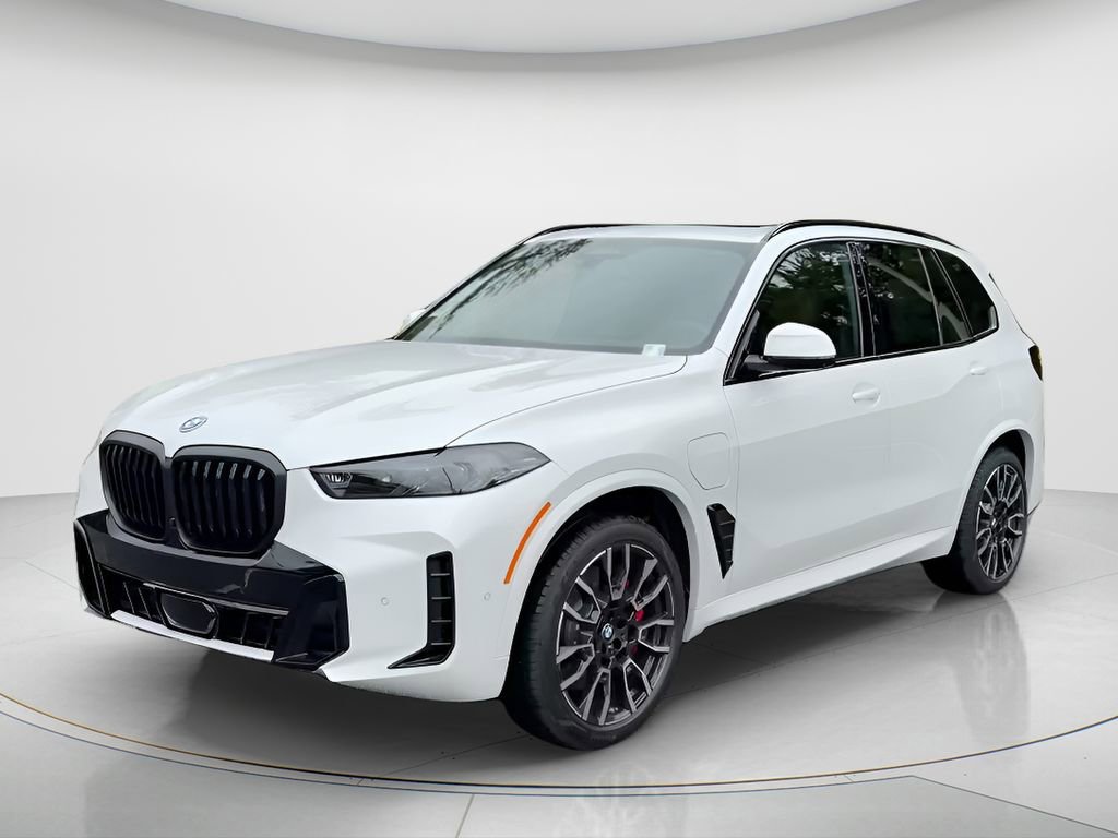 New 2026 BMW X5 xDrive50e w/ M Sport Package AWD/4WD image 1