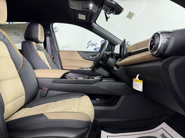 New 2026 Chevrolet Equinox ACTIV w/ Convenience Package III image 18