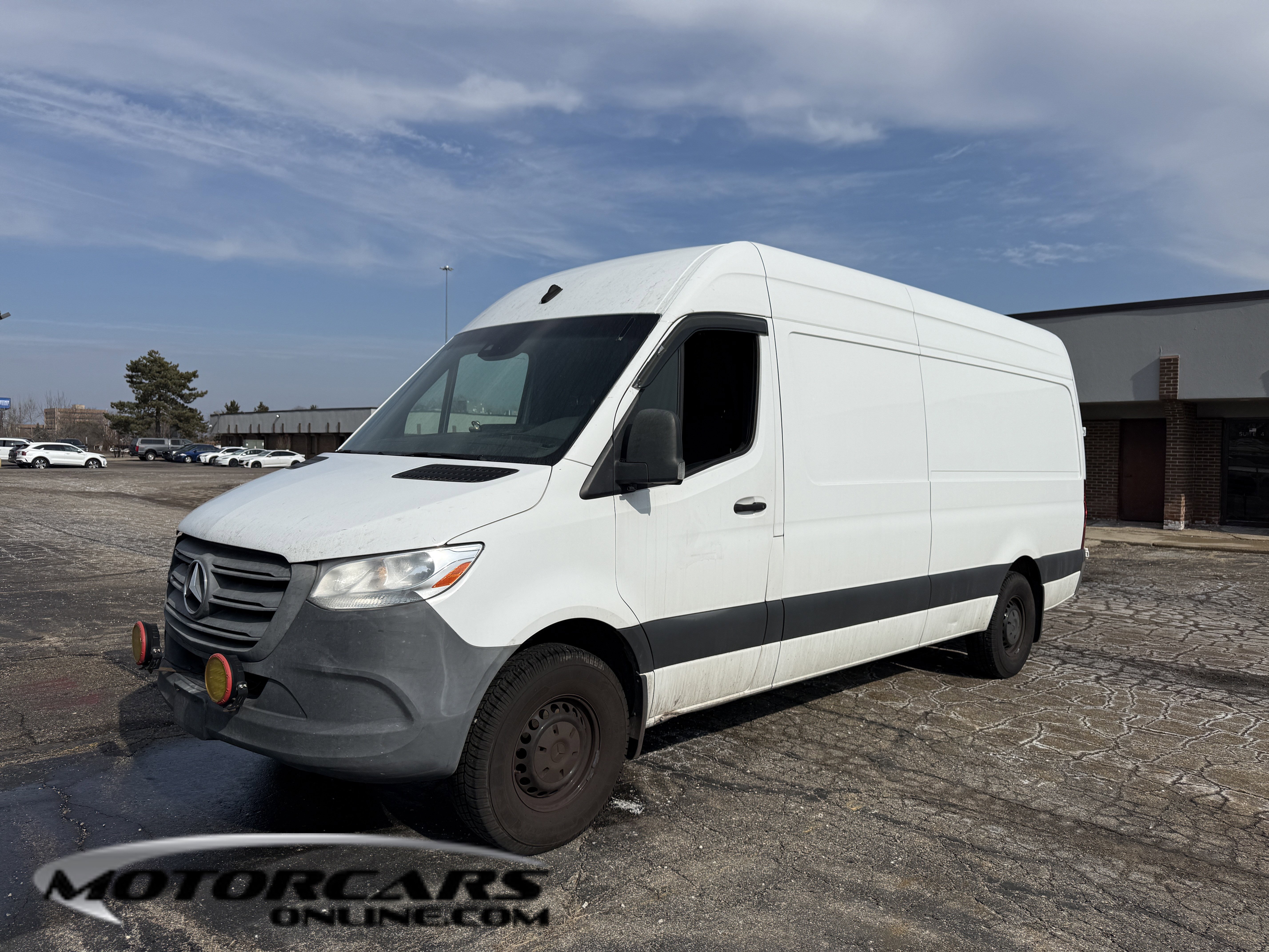 Used 2020 Mercedes-Benz Sprinter 2500 image 1
