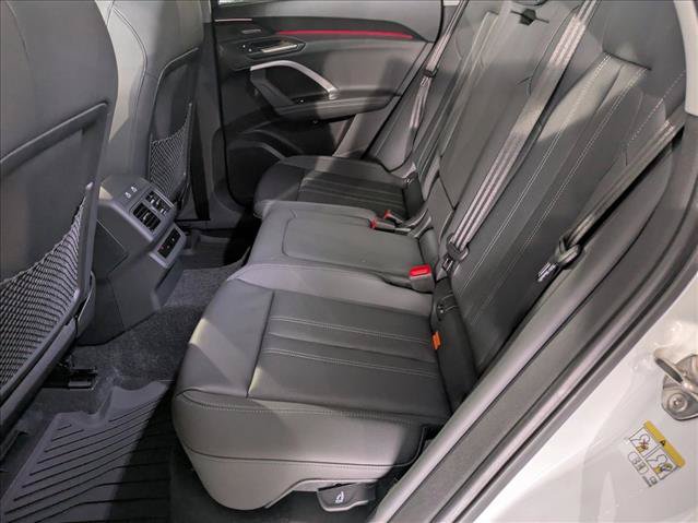 New 2025 Audi Q5 Premium Plus w/ Premium Plus AWD/4WD image 16