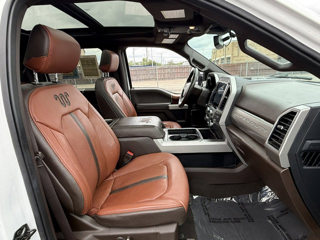 Used 2022 Ford F350 King Ranch w/ King Ranch Ultimate Package AWD/4WD image 25
