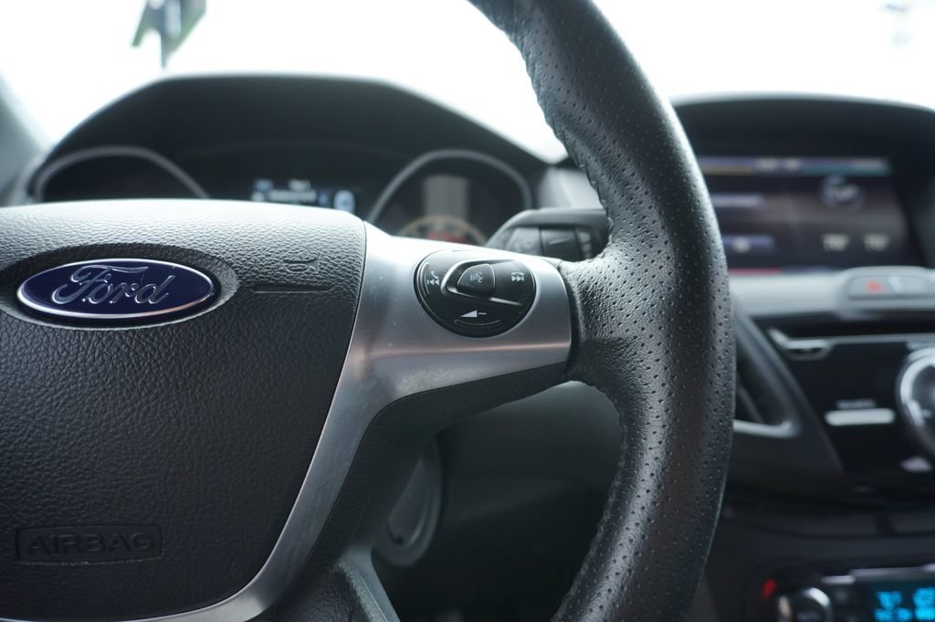 Used 2014 Ford Focus ST w/ Equipment Group 201A FWD image 22
