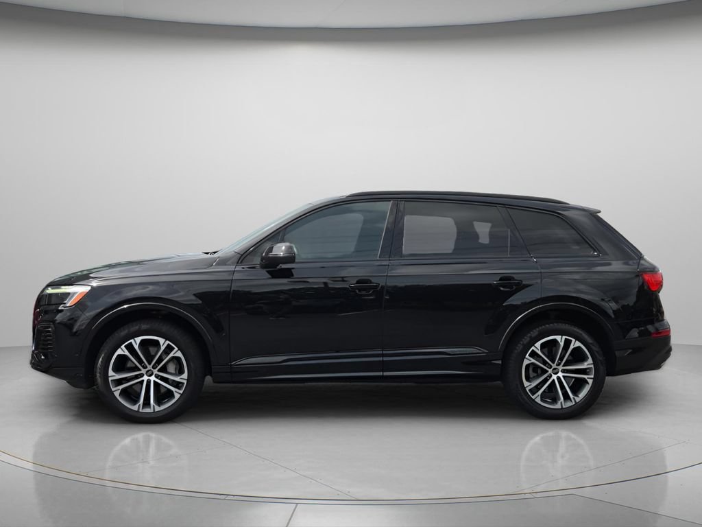 Certified 2025 Audi Q7 2.0T Premium Plus w/ Premium Plus Package AWD/4WD image 3
