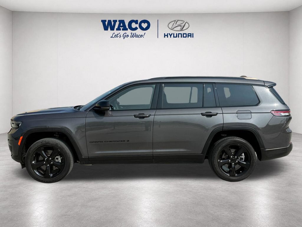 Used 2023 Jeep Grand Cherokee L Laredo AWD/4WD image 4