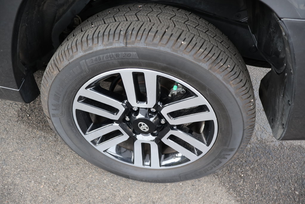 Certified 2022 Toyota 4Runner Limited AWD/4WD image 66