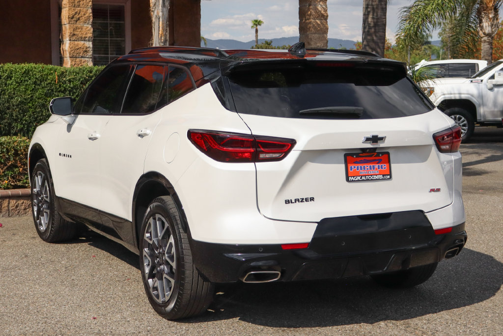 Used 2024 Chevrolet Blazer RS w/ Driver Confidence II Package FWD image 6