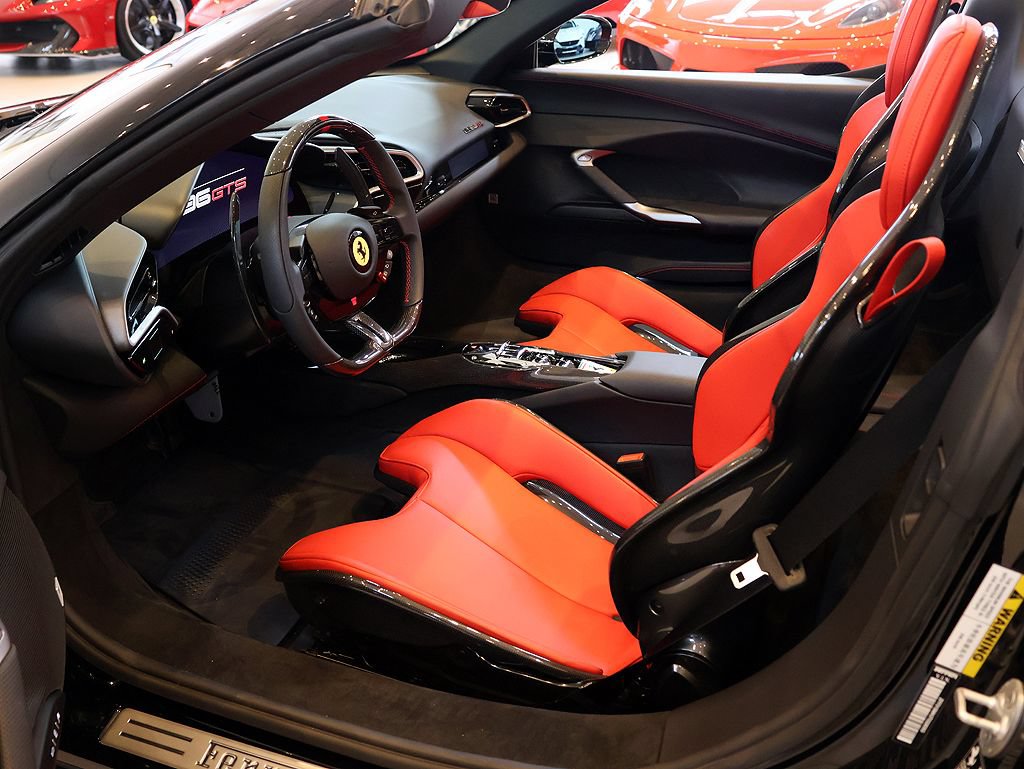 Certified 2026 Ferrari 296 GTS RWD image 4