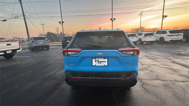 Used 2019 Toyota RAV4 LE image 30