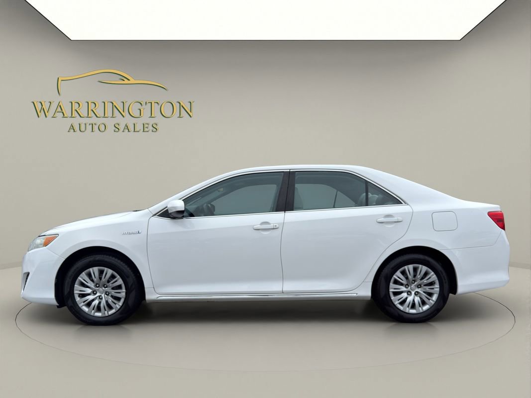 Used 2013 Toyota Camry LE image 4