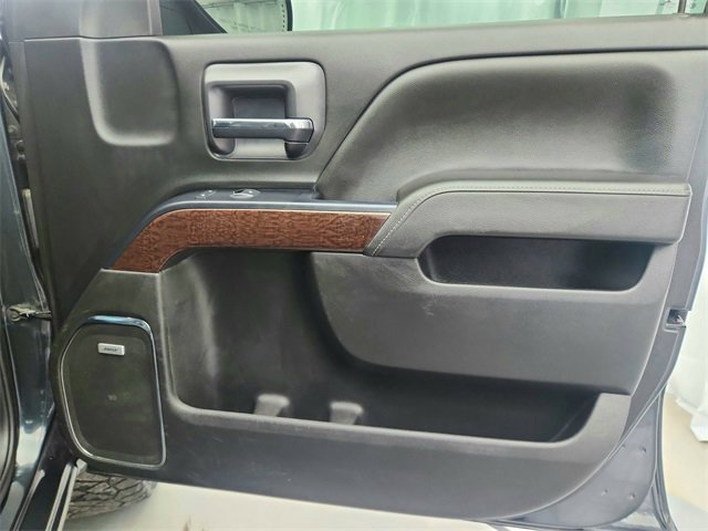 Used 2017 GMC Sierra 1500 SLT w/ SLT Premium Package image 24