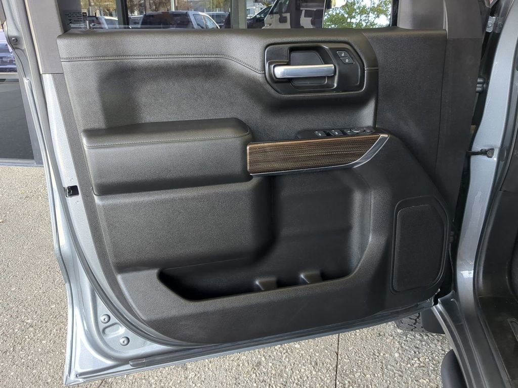 Used 2020 Chevrolet Silverado 1500 LT w/ All-Star Edition image 24