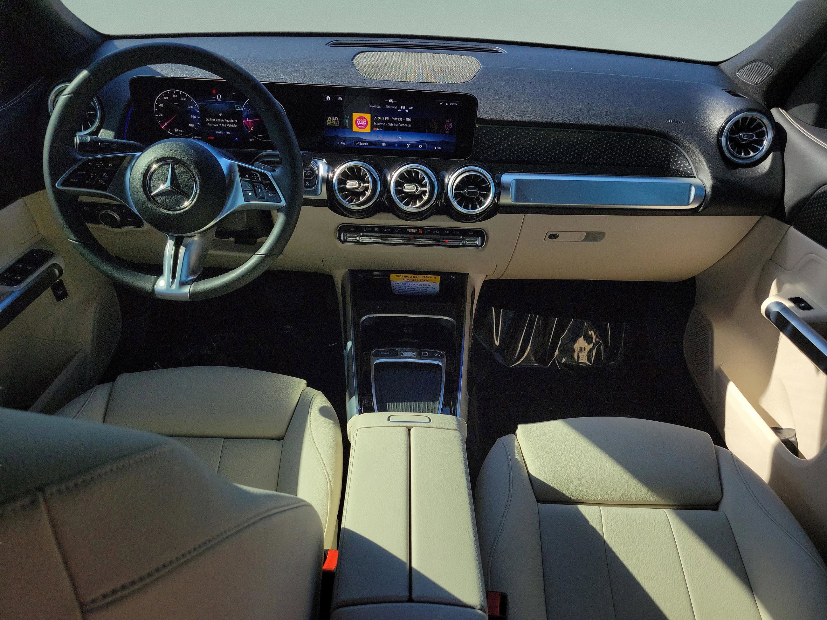 Certified 2025 Mercedes-Benz GLB 250 image 16