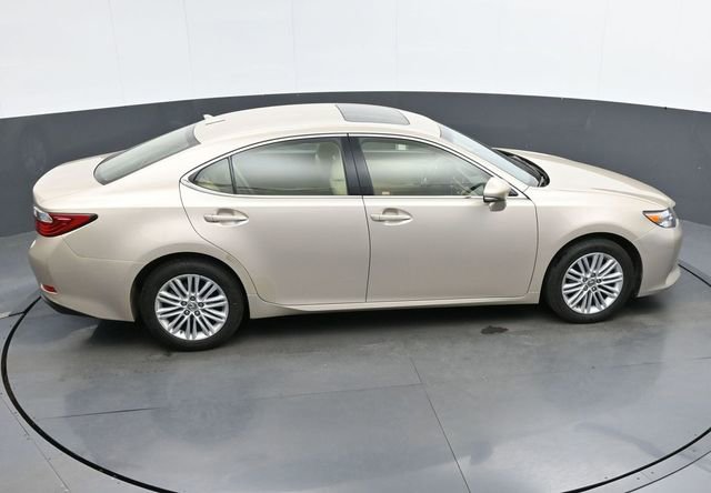 Used 2014 Lexus ES 350 w/ Luxury Package image 20