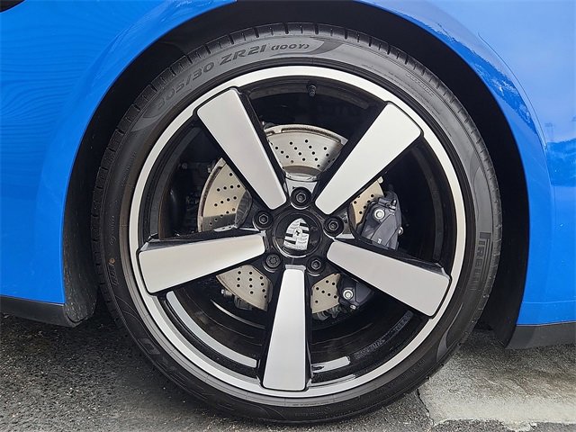 Used 2025 Porsche 911 Carrera image 12