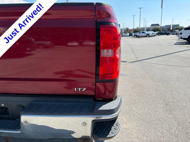 Used 2018 Chevrolet Silverado 2500 LTZ w/ Duramax Plus Package AWD/4WD image 18