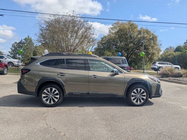 Used 2023 Subaru Outback Touring XT AWD/4WD image 2