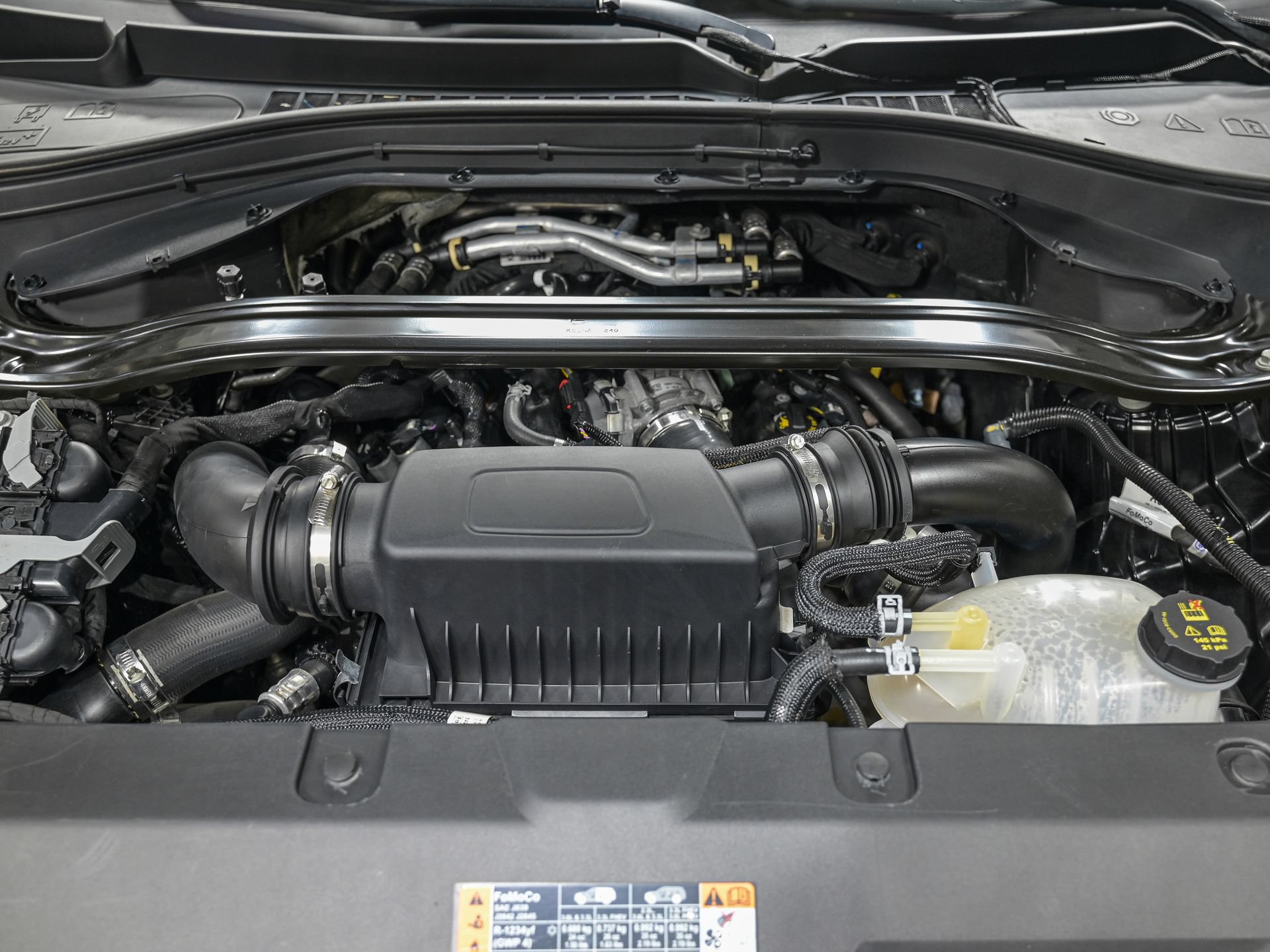 Used 2025 Lincoln Aviator AWD image 11