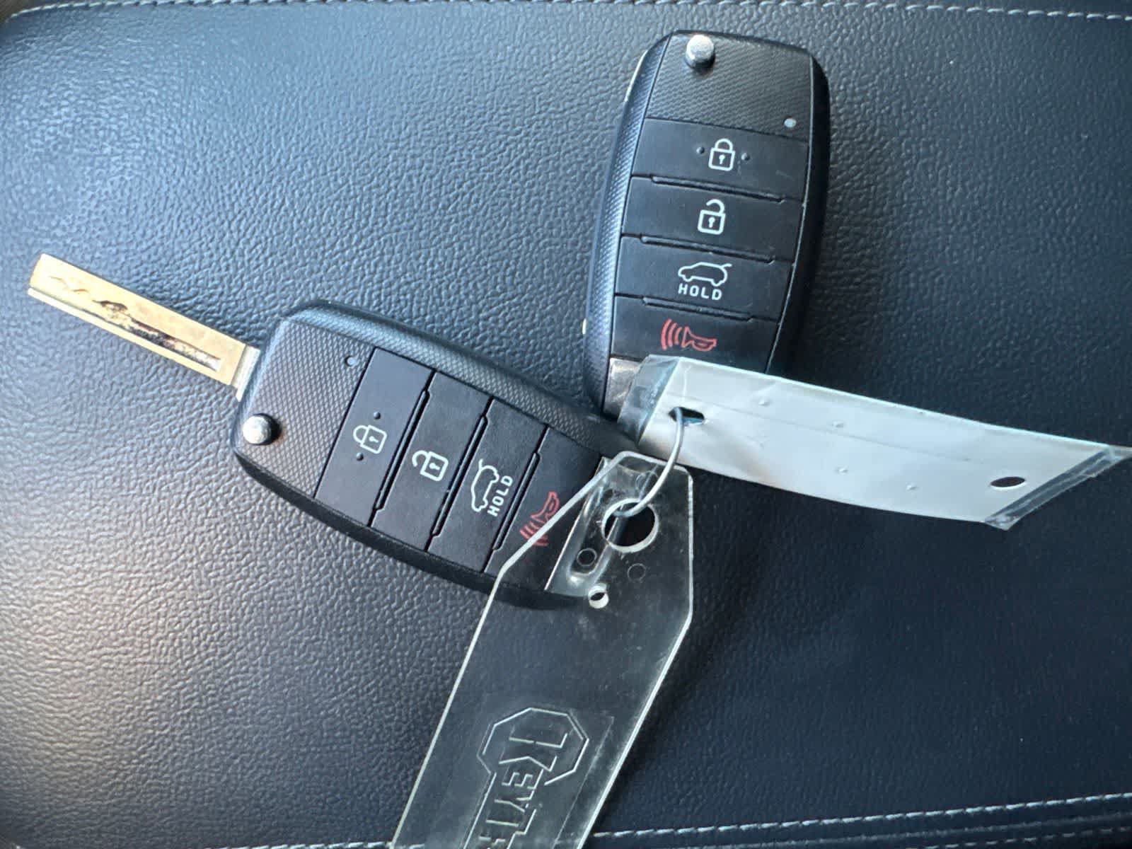 Used 2019 Kia Sorento FWD V6 image 20
